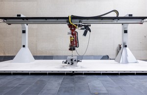 Jordan Wolfson, Body Sculpture, 2023. Mixed media, 14 feet ⅞ inches × 59 feet ⅞ inches × 36 feet ⅛ inches (4.3 × 18 × 11 m) © Jordan Wolfson. Photo: National Gallery of Australia, Canberra