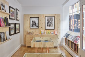 A photograph of the outside of the Gagosian location Gagosian Shop, London