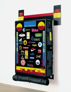 Ashley Bickerton, Tormented Self-Portrait (Susie at Arles) #2, 1988. Synthetic polymer, bronze powder, and lacquer on wood, anodized aluminum, rubber, plastic, Formica, leather, chrome-plated steel, and padded canvas covering, 90 × 69 × 18 inches (228.6 × 175.3 × 45.7 cm) © Ashley Bickerton