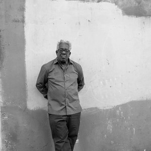 A portrait photograph of Stanley Whitney