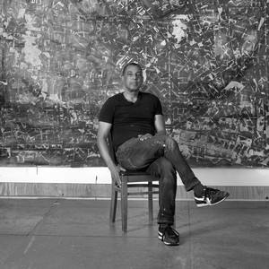 A portrait photograph of Rick Lowe