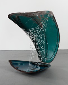 Kathleen Ryan, Generator II, 2022. Quartz crystal, silver-plated stainless-steel cable, silver crimps, steel, and Volkswagen hood and trunk, 49 × 46 ½ × 35 inches (124.5 × 118.1 × 89 cm) © Kathleen Ryan. Photo: Lance Brewer