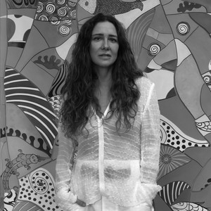 A portrait photograph of Adriana Varejão