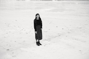 From Mortal Bodies to Immortal Crowds